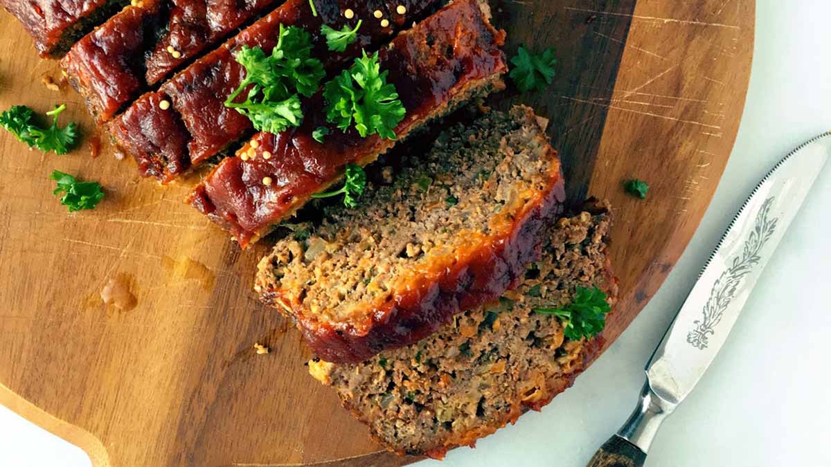 zesty-tomato-glazed-meatloaf