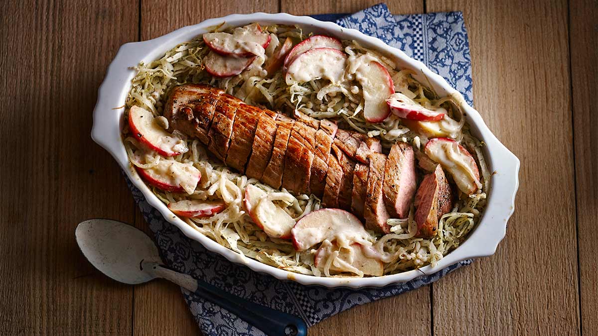 pork-apple-and-cabbage-barley-casserole